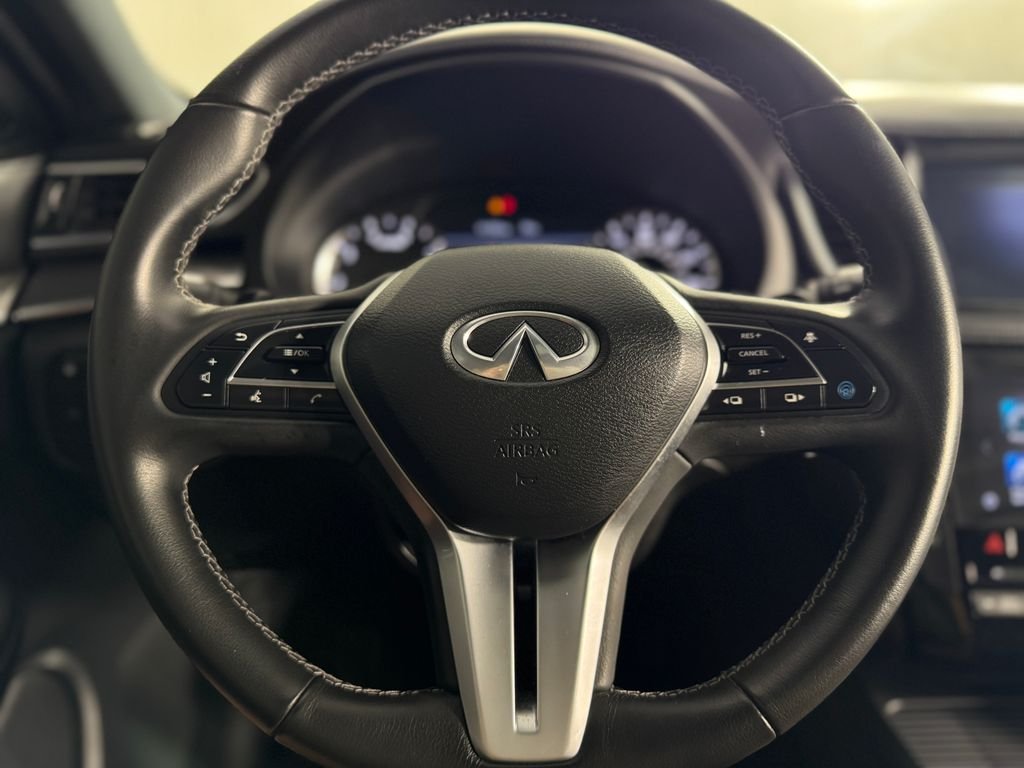 Used 2023 Slate Gray INFINITI LUXE image 9