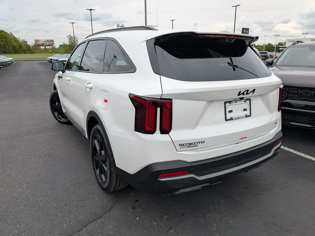 New 2026 Snow White Pearl Kia X-Line SX Prestige image 5