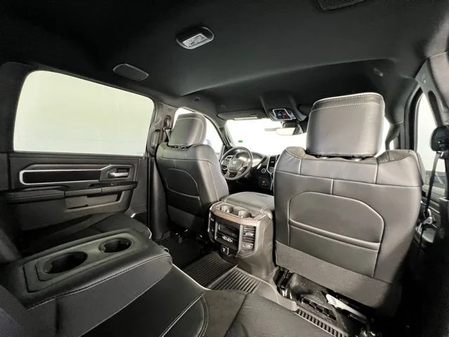 New 2026 Diamond Black Crystal Pearl-Coat Exterior Paint RAM Laramie image 42