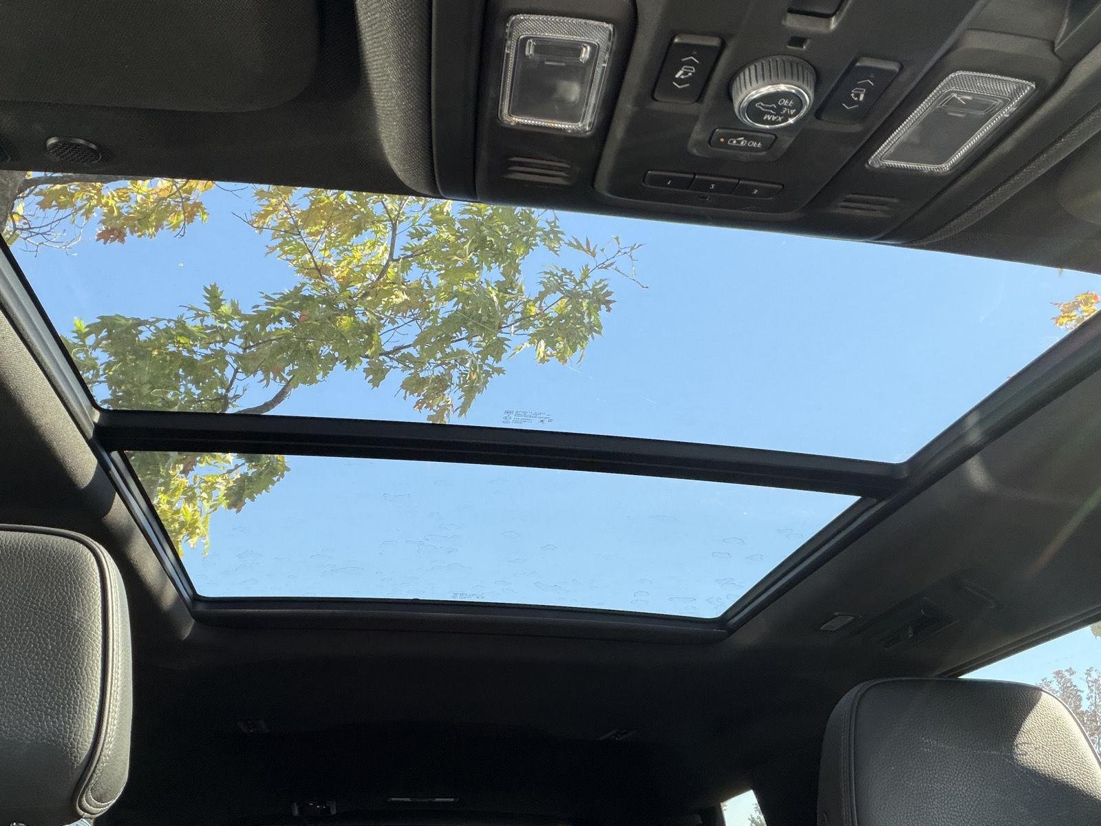 Used 2023 Onyx Black GMC Denali image 7
