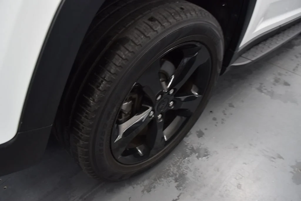 Certified Used 2023 White Jeep Limited image 21