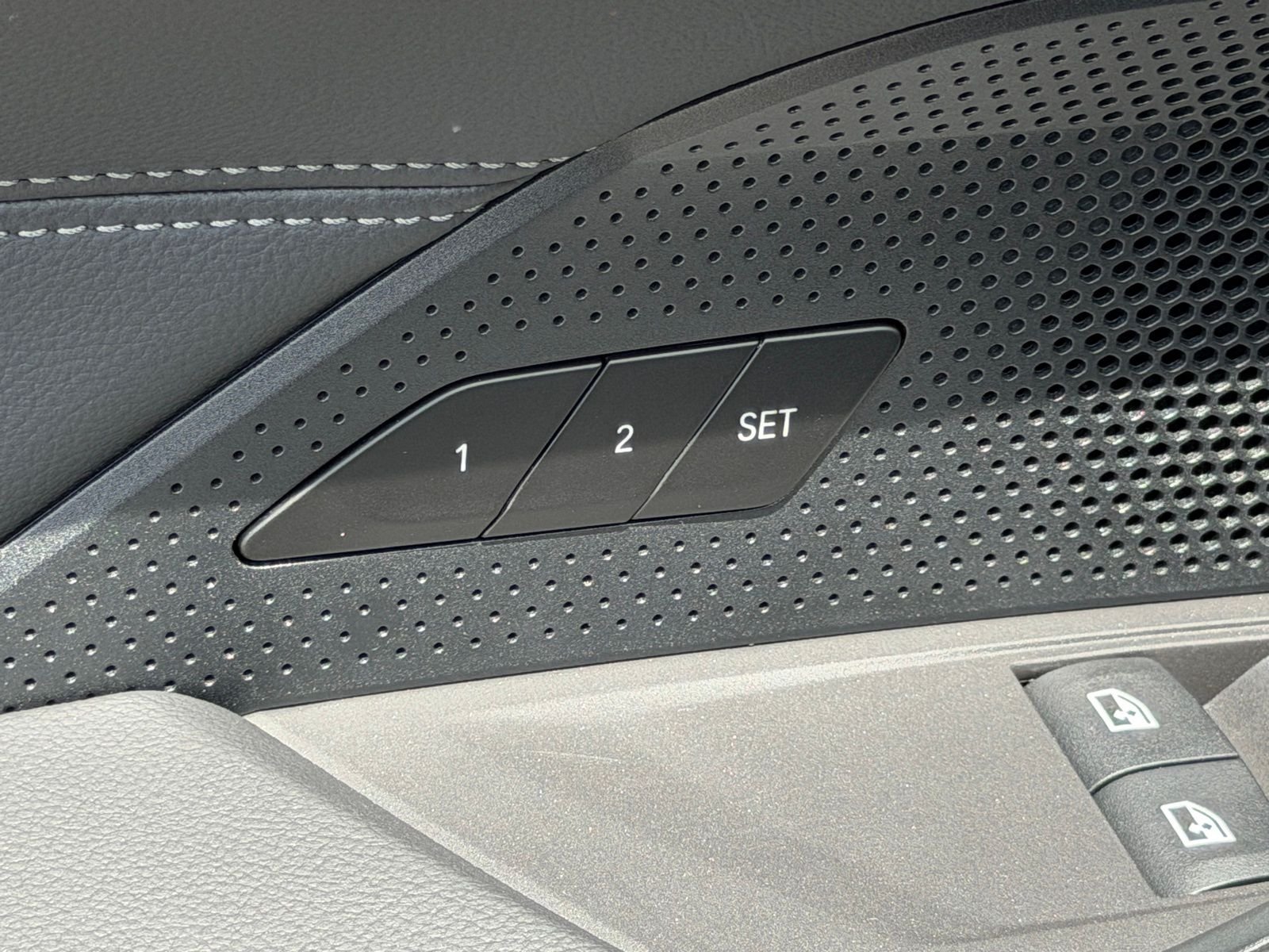 2026 BMW 4 Series 430i - Photo 18