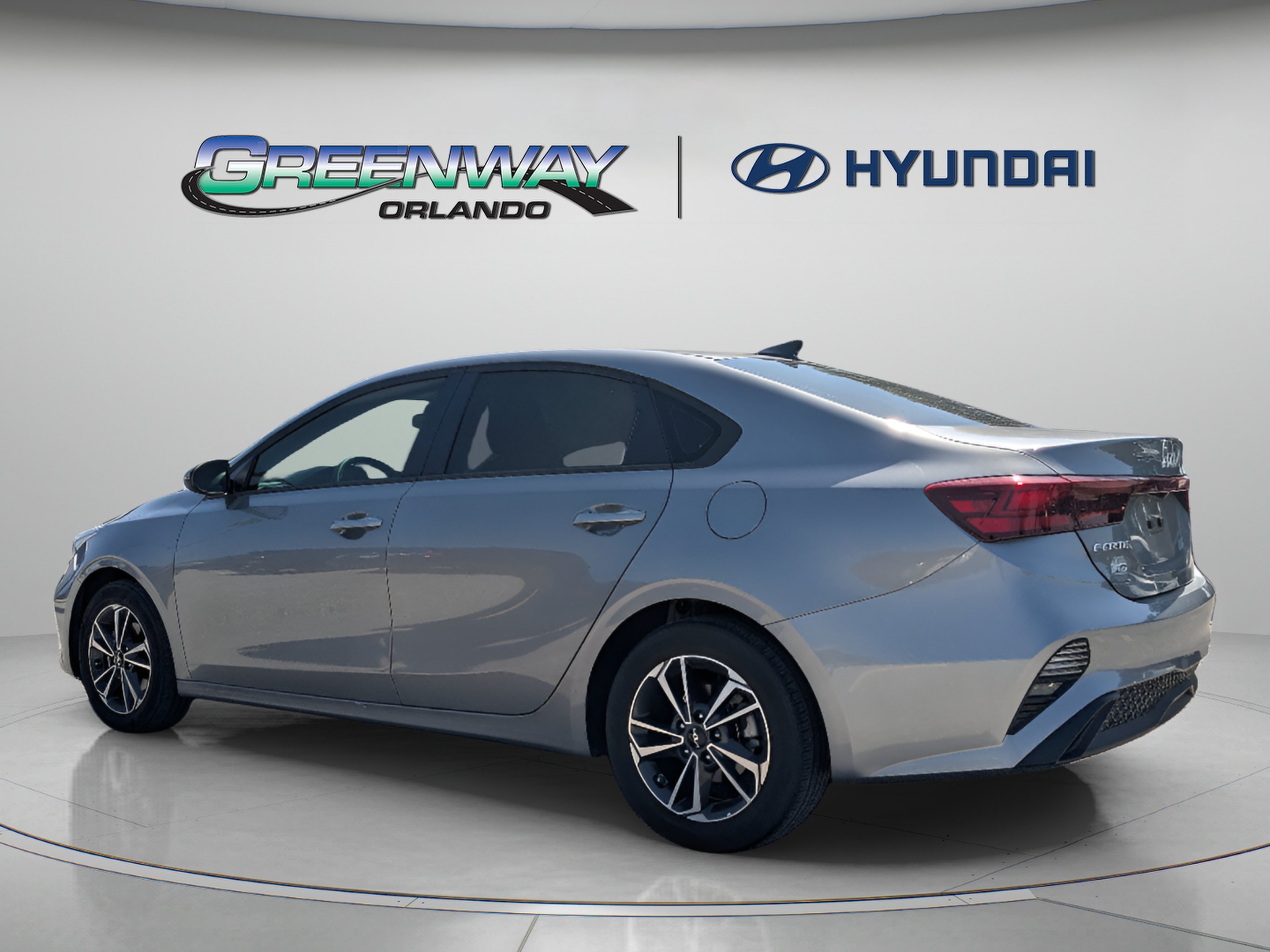 2023 Kia Forte LXS - Photo 6