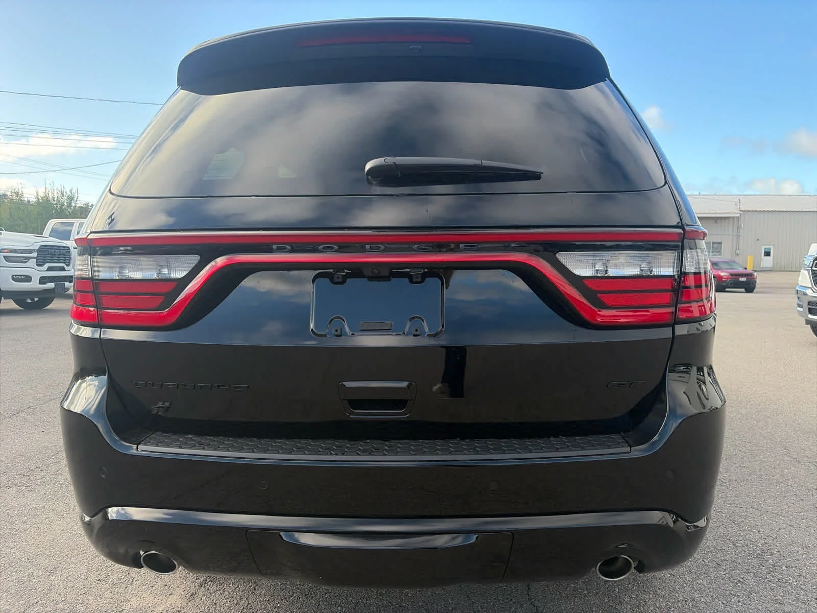 New 2027 Pitch-Black Exterior Paint Dodge GT Premium HEMI image 3