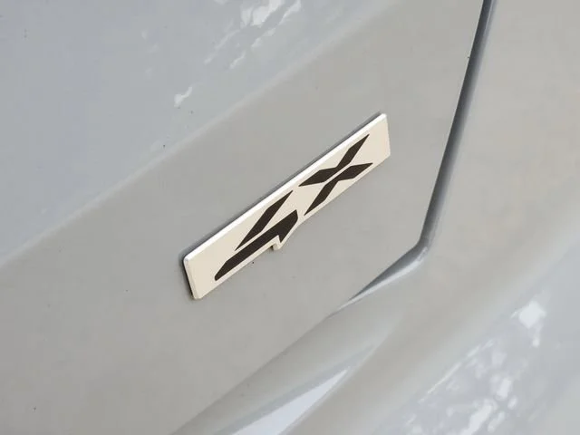 Used 2023  Kia SX image 12