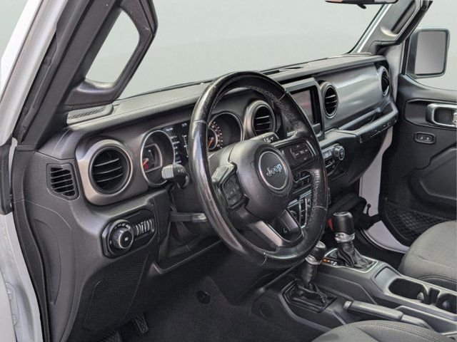 Used 2021 White Jeep Unlimited Willys image 11