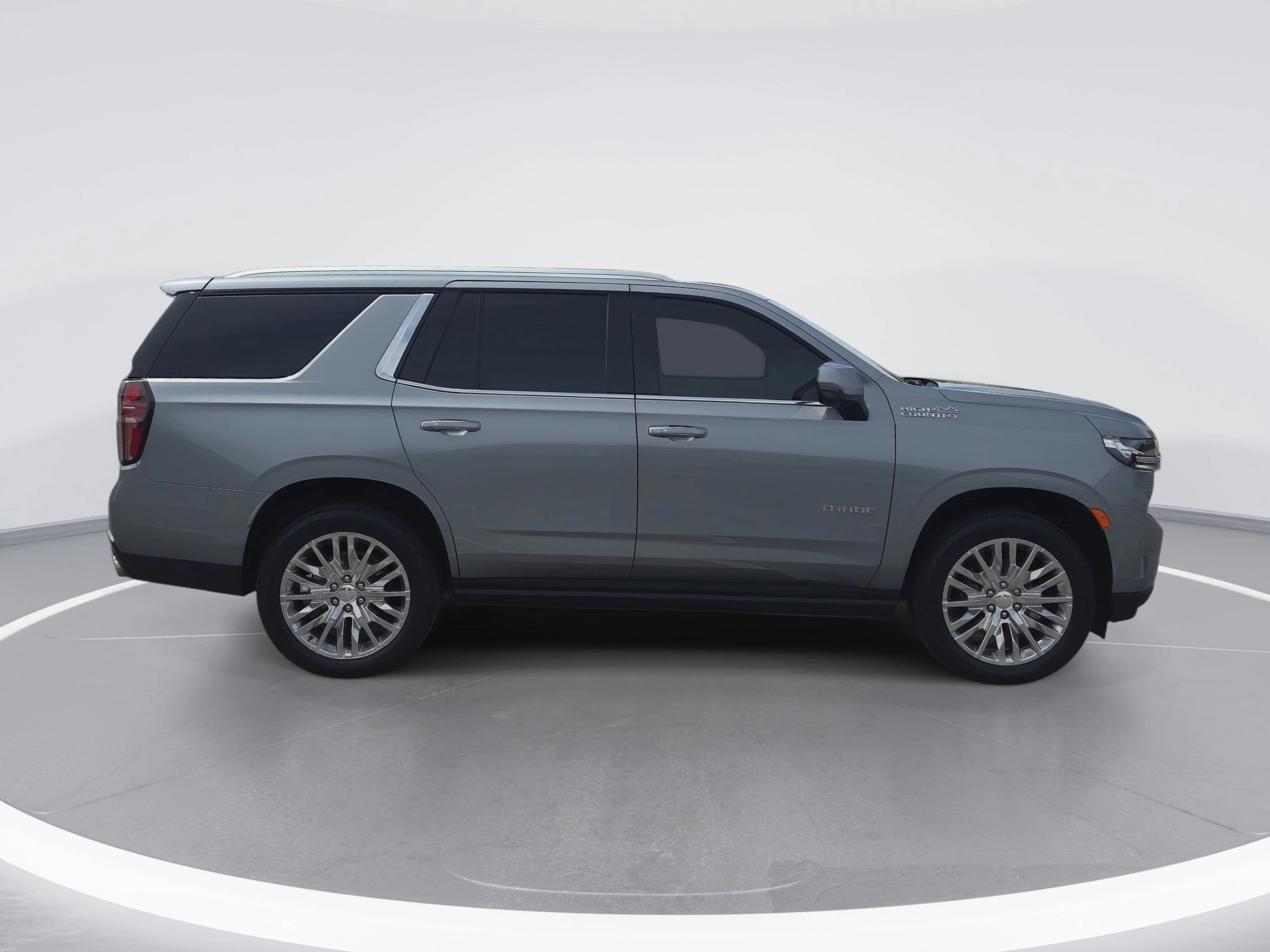 Used 2023 Sterling Gray Metallic Chevrolet High Country image 2