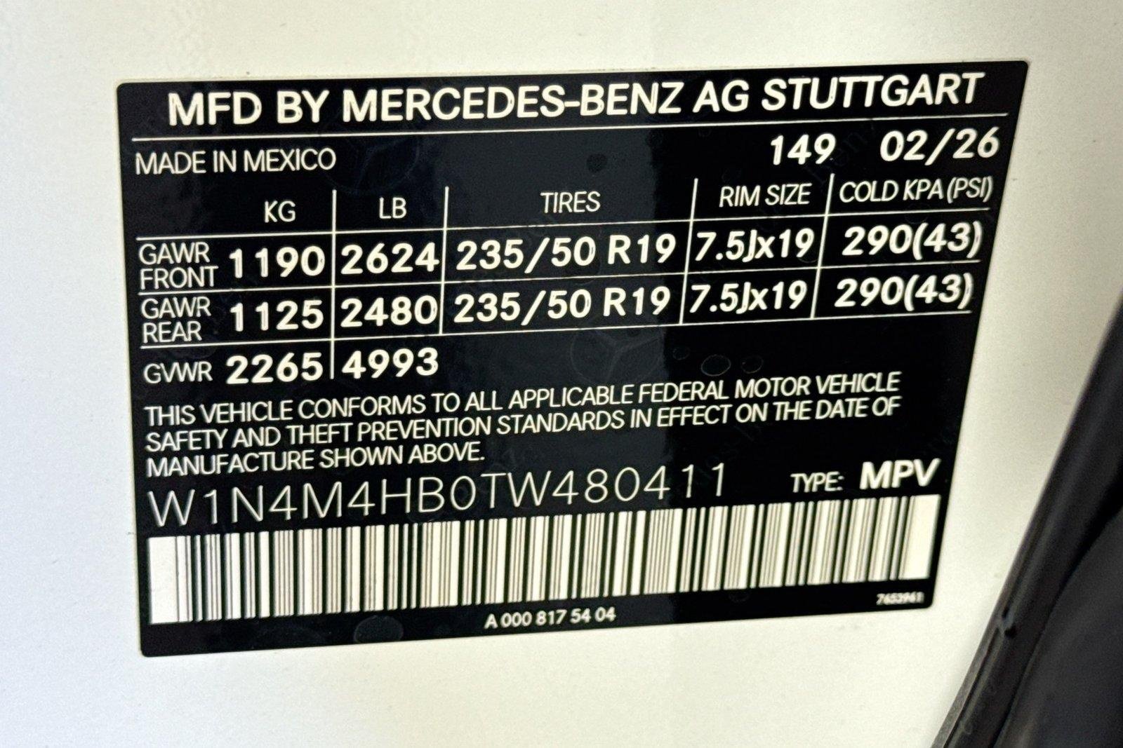 New 2026 Polar White Mercedes-Benz GLB 250 image 30
