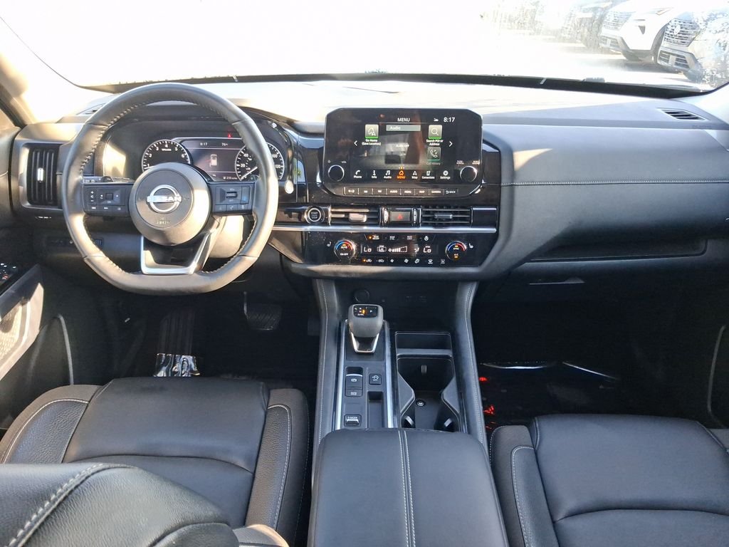 Used 2023 Silver Nissan SL image 16