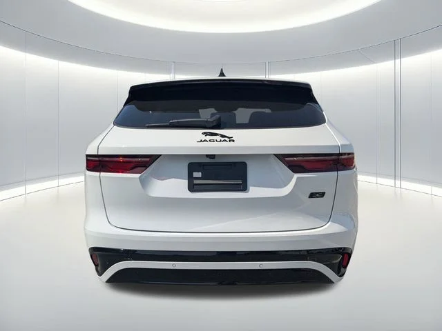 2026 Jaguar F-Pace R-Dynamic S - Photo 6