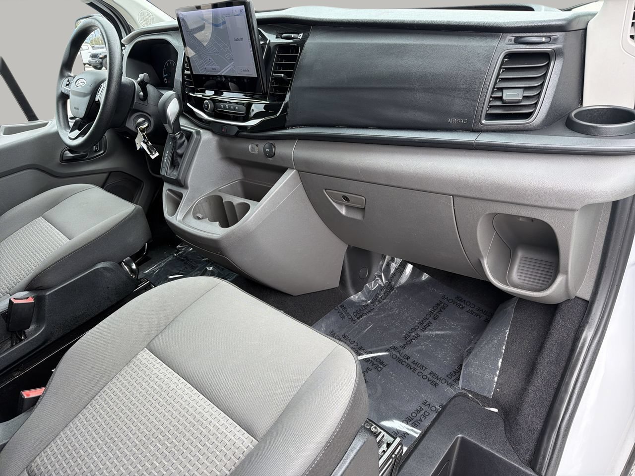 Used 2025 Oxford White Ford XLT image 11