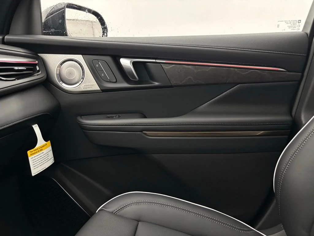 2026 Buick Enclave Avenir - Photo 48
