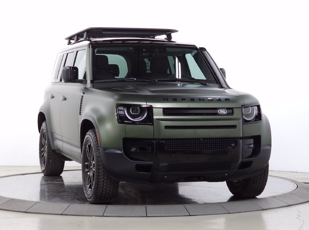 New 2026 Woolstone Green Land Rover S image 7