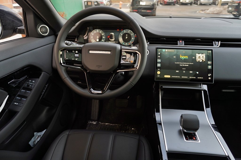 2026 LAND ROVER RANGE ROVER EVOQUE - Image 15