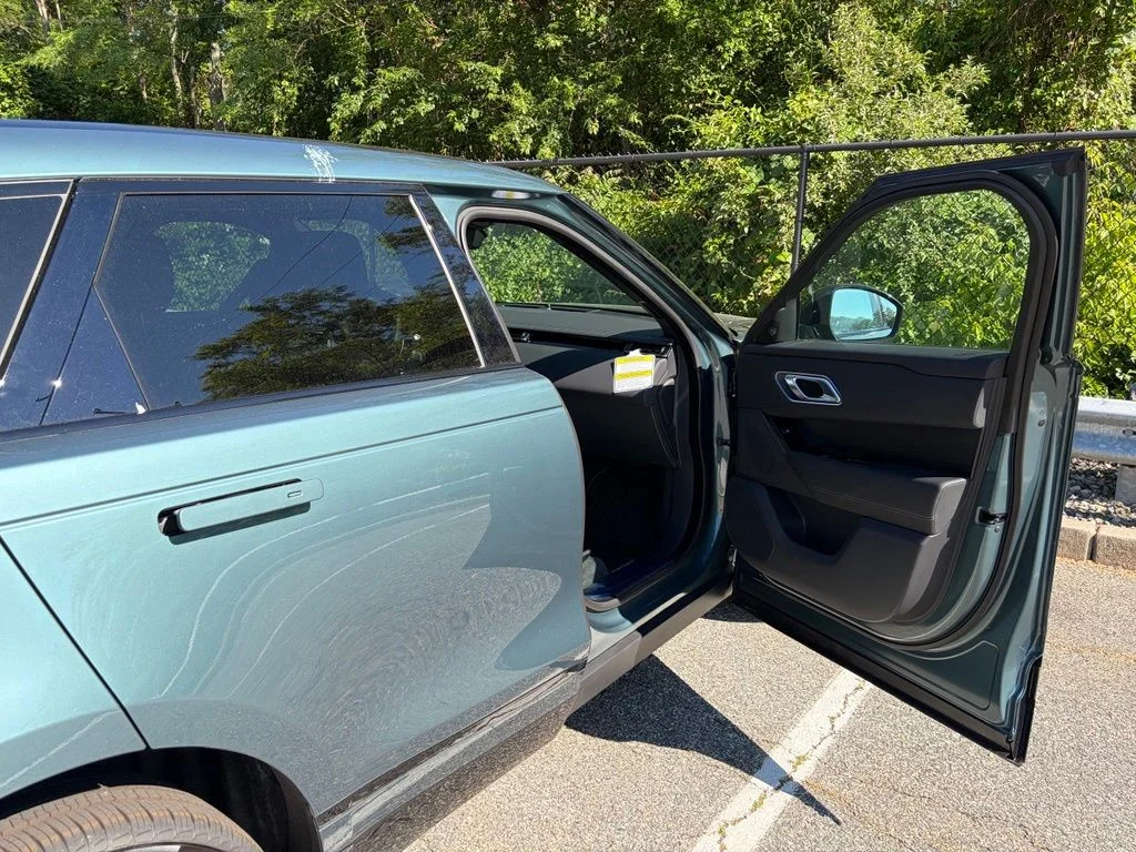 New 2026 Green Land Rover Belgravia Edition image 14