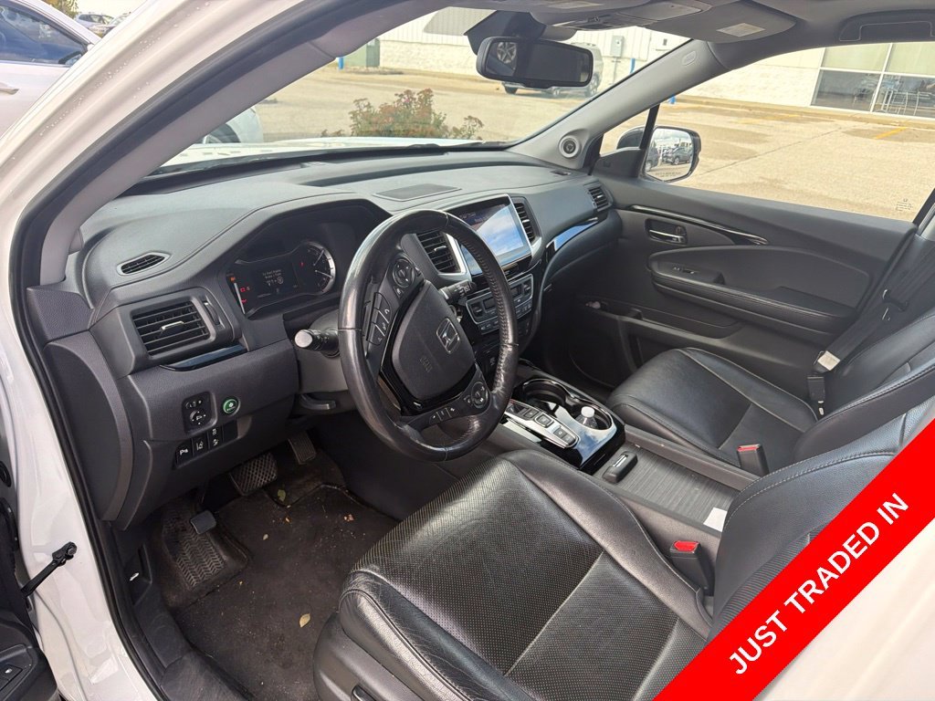 Used 2018  Honda Elite image 6