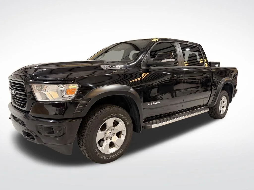 2021 RAM 1500 Big Horn/Lone Star 4x4 Crew Cab 5'7's photo