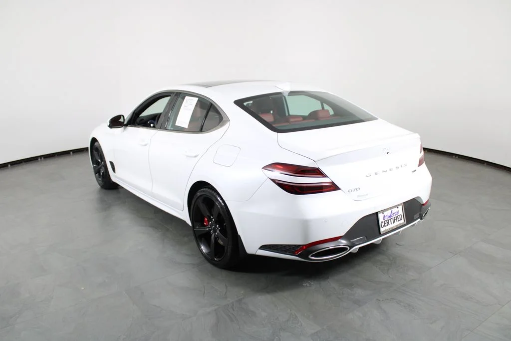 Used 2026 White Genesis 3.3T Sport Prestige image 14