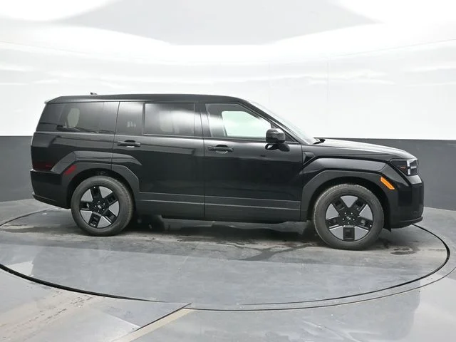 New 2026 Black Hyundai SE image 8