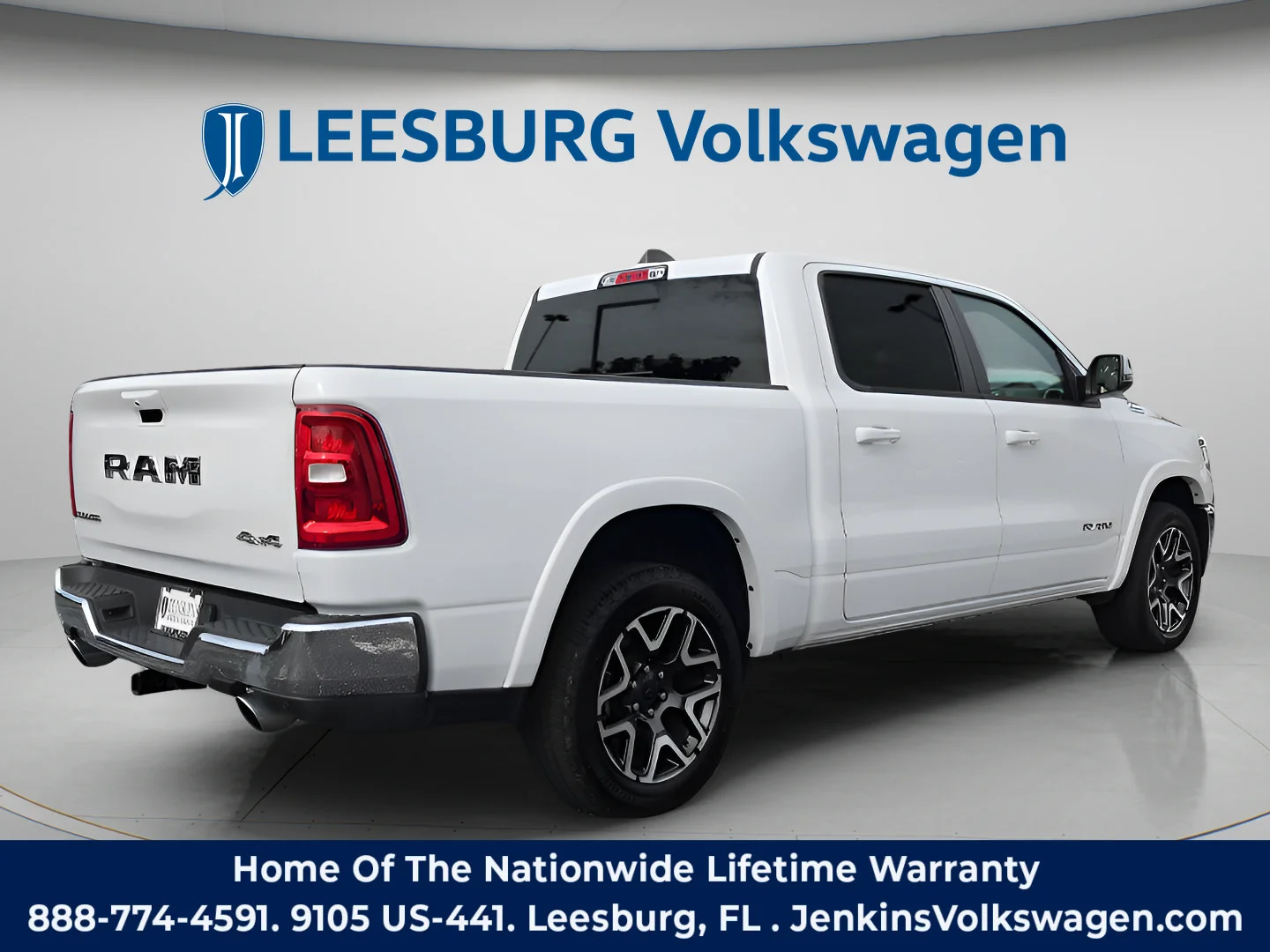 Used 2025 Bright White Clearcoat Ram Laramie image 5