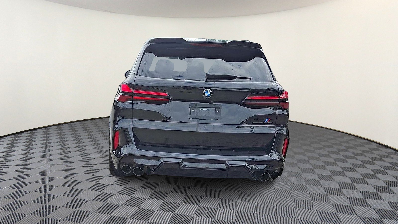 Used 2025 Black Sapphire Metallic - 475 BMW Competition image 7