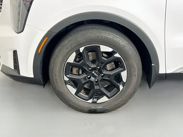 2024 Kia Sorento S - Photo 28