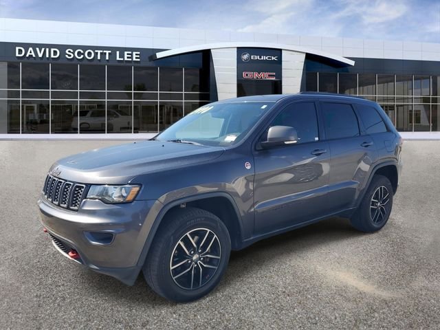 Used 2017 Jeep Grand Cherokee Trailhawk with VIN 1C4RJFLG8HC864532 for sale in Andalusia, AL