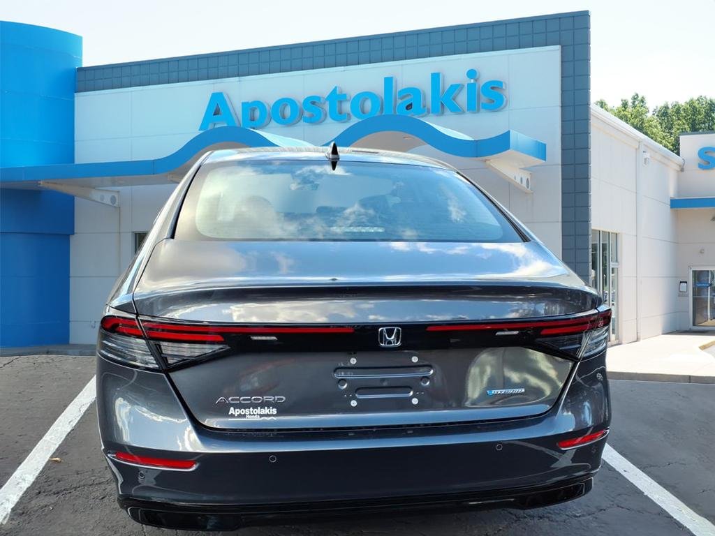 2025 Honda Accord Hybrid EX-L photo 3