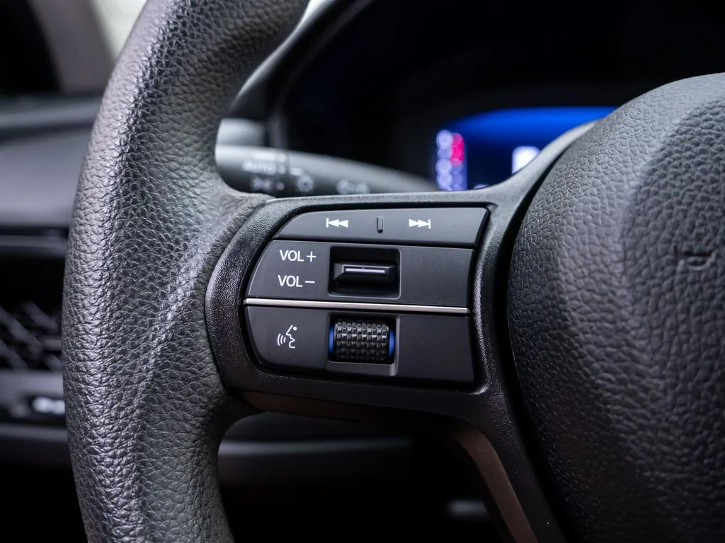 Certified Used 2023  Honda LX image 28