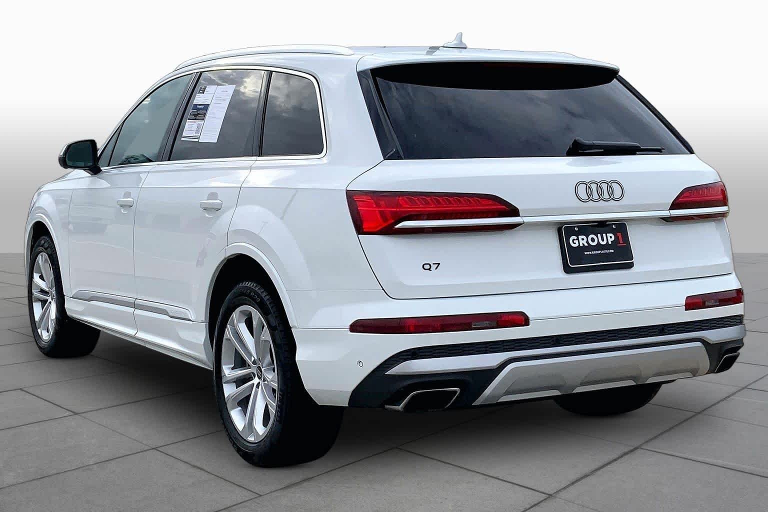 Used 2025 Carrara White Audi Premium Plus image 12