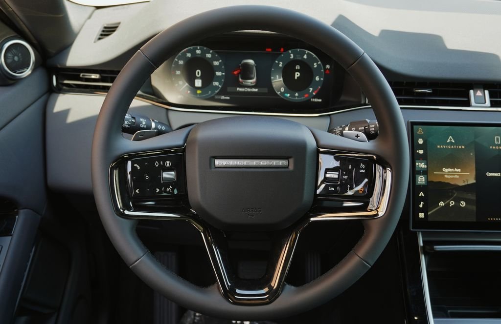 New 2026 Fuji White Land Rover S image 16