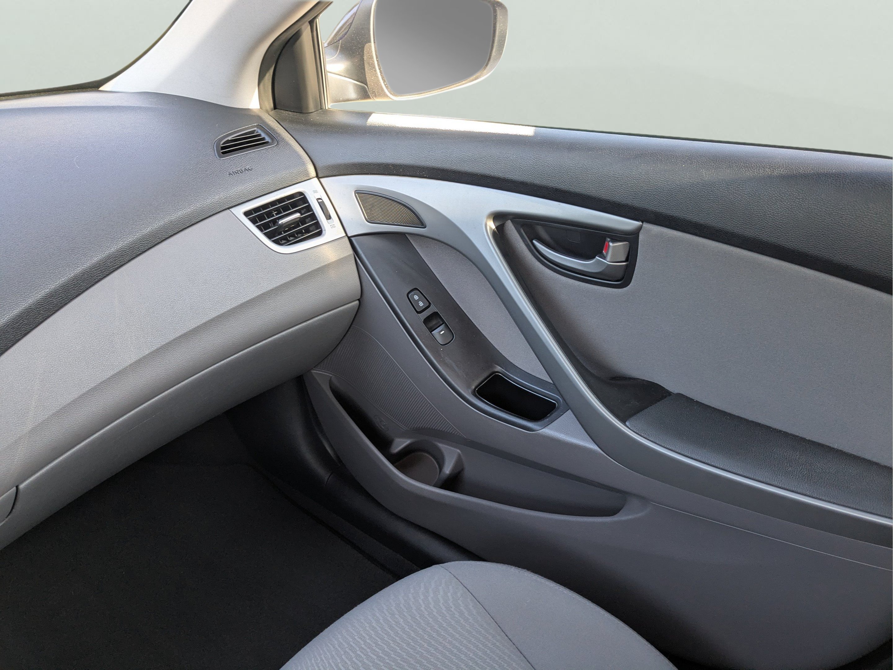 2014 Hyundai Elantra SE - Photo 13