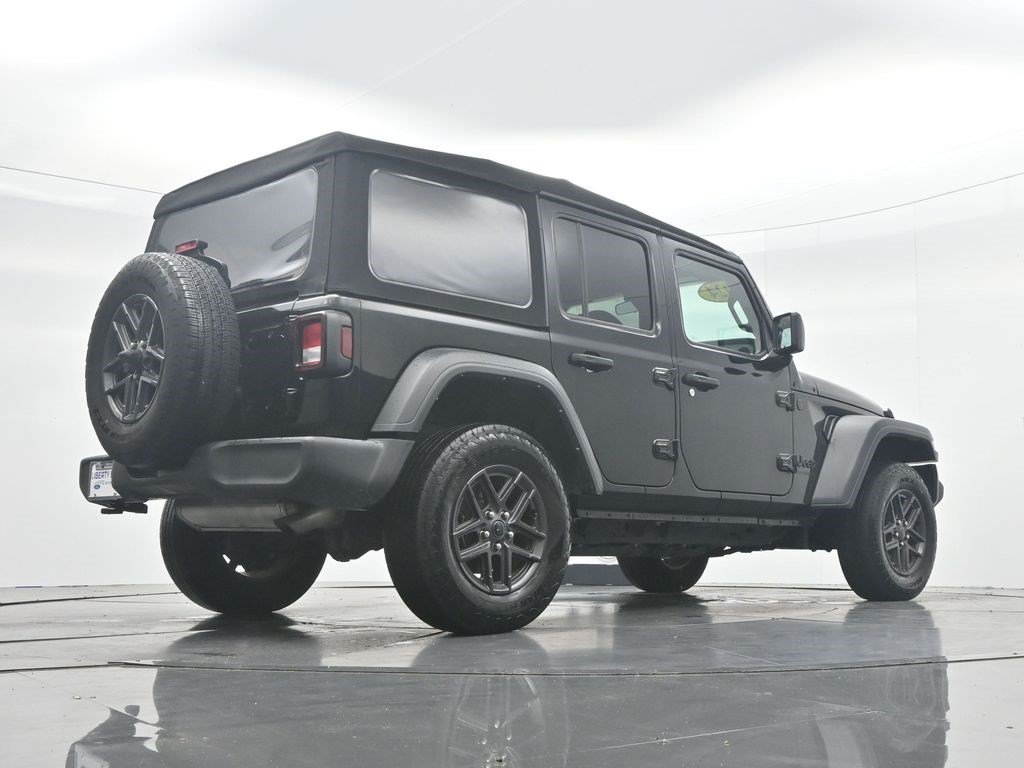 Used 2024 Black Clearcoat Jeep Sport S image 38