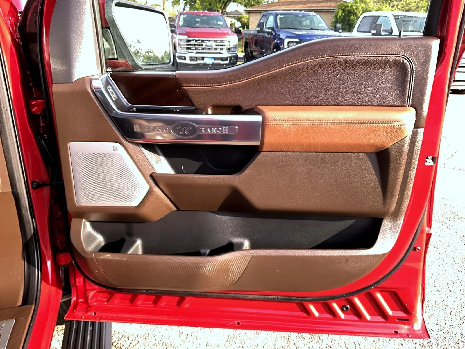 Used 2025 Red Ford King Ranch image 19