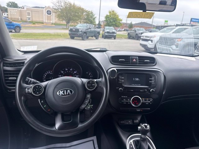 Used 2017 Gray Kia Plus image 29