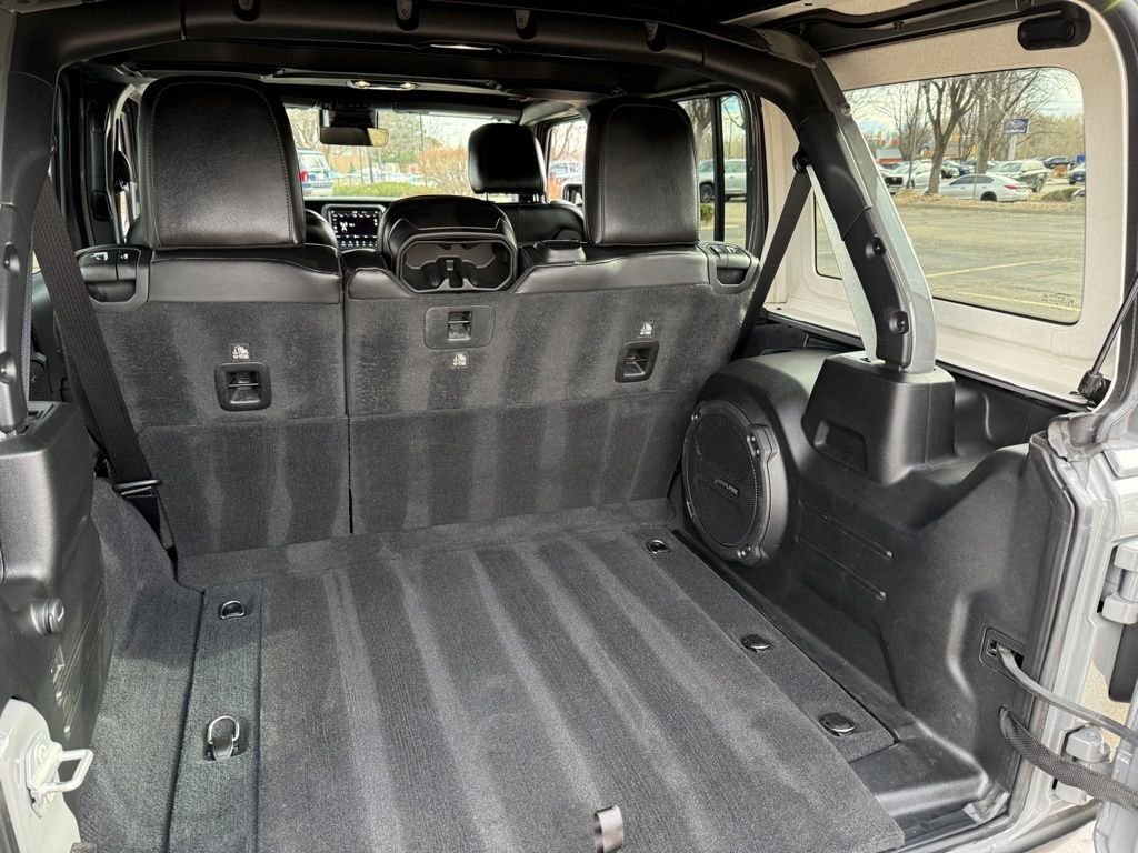 Used 2023 Gray Clearcoat Jeep Rubicon 392 image 17