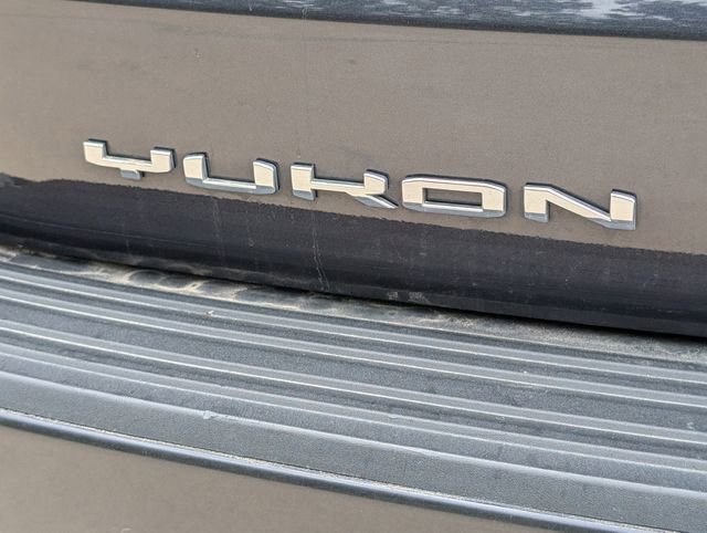 Used 2023 Titanium Rush Metallic GMC SLT image 35