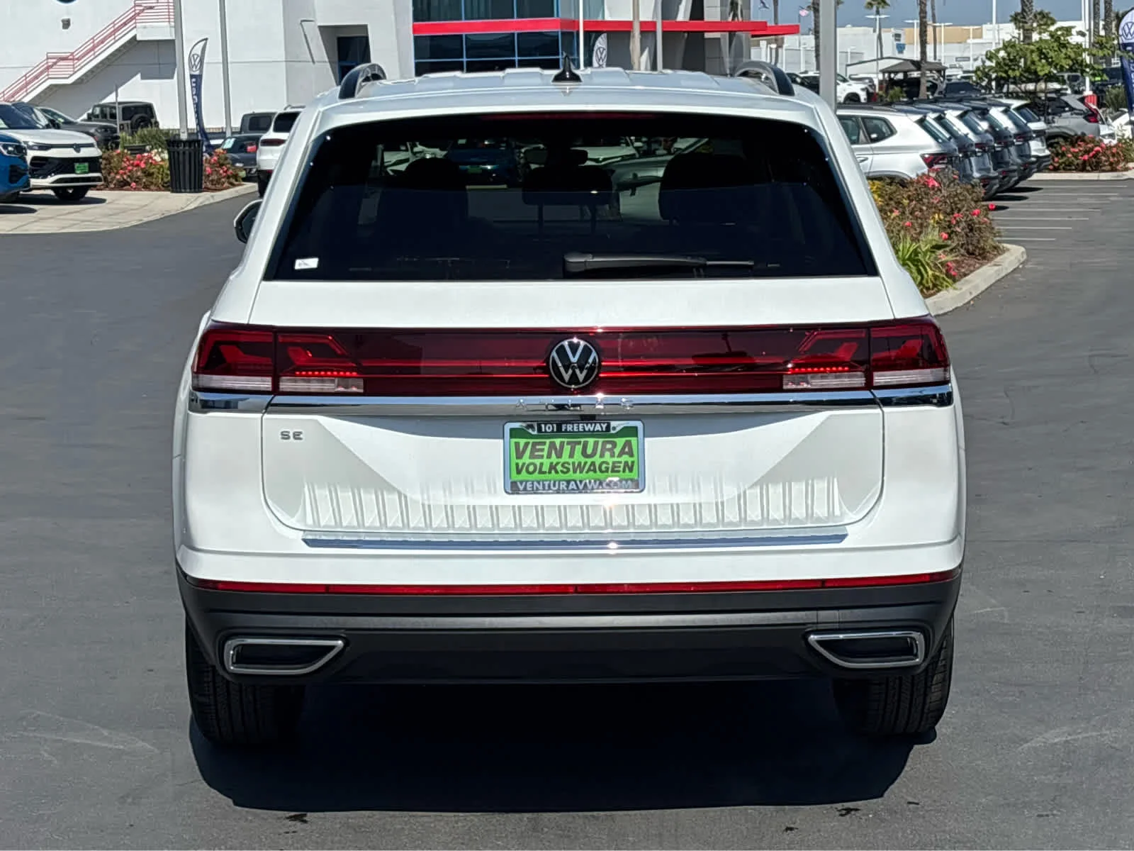 New 2026 OPAL WHITE Volkswagen 2.0T SE image 5