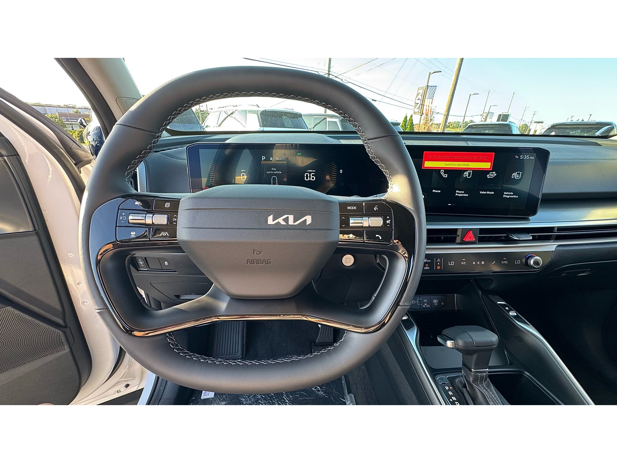 New 2026 Glacial White Pearl Kia S image 11