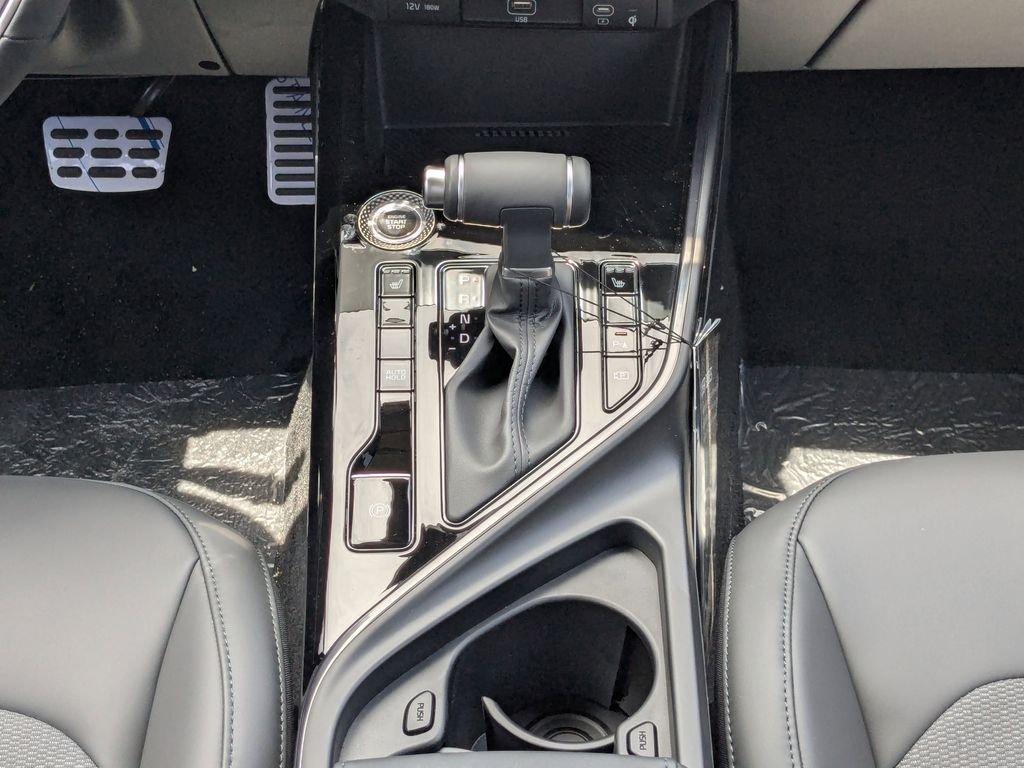 2025 Kia Niro EX Touring - Photo 19