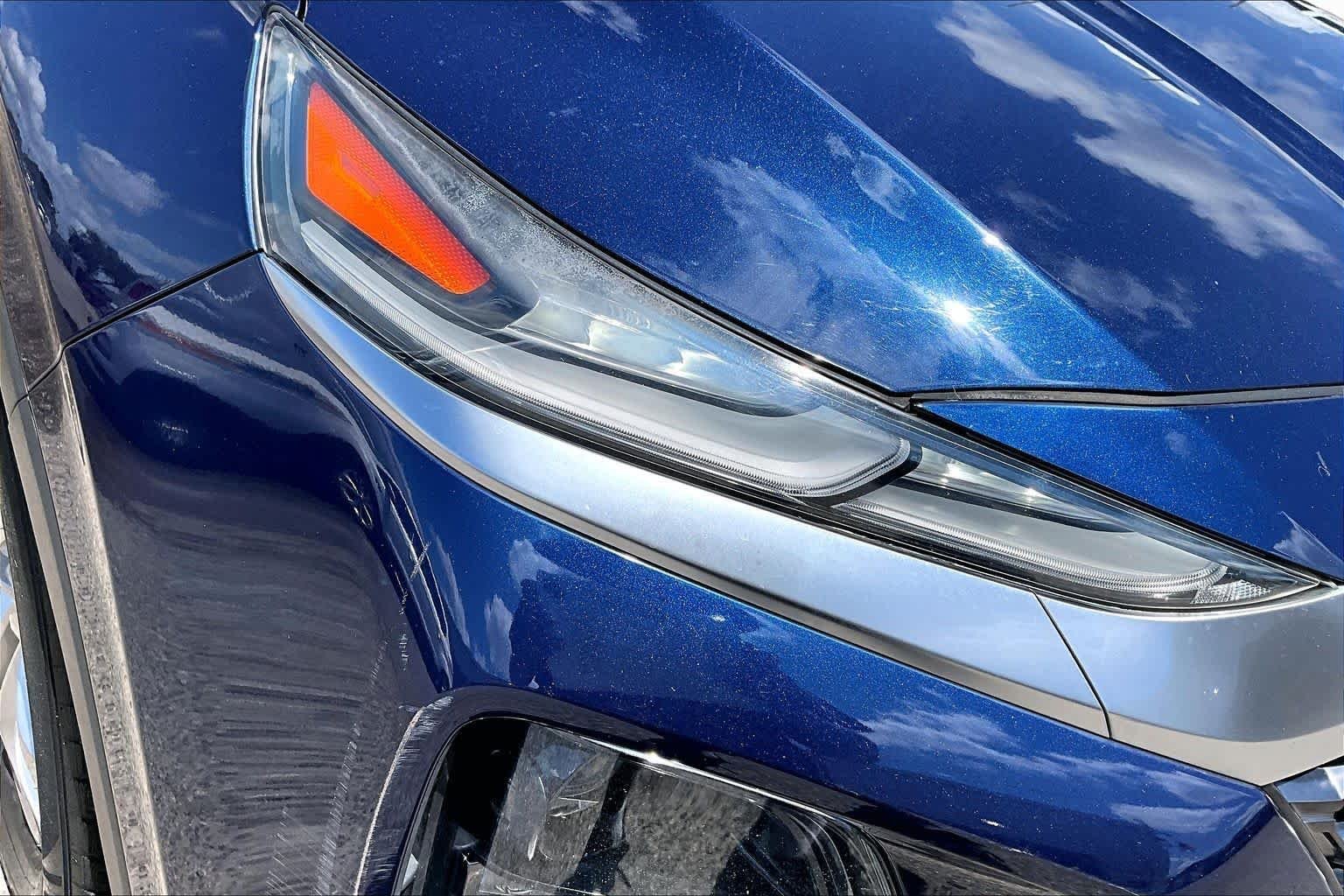 Used 2019 Stormy Sea Hyundai SE image 27