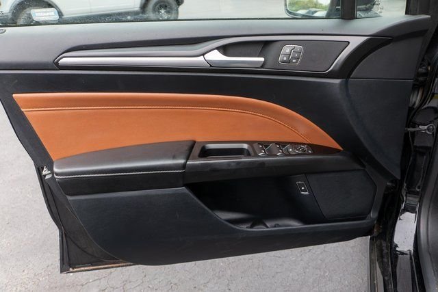 Used 2020 Black Ford Titanium image 17