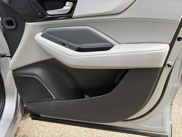 New 2026 Solar Silver Metallic Acura Technology Package image 31