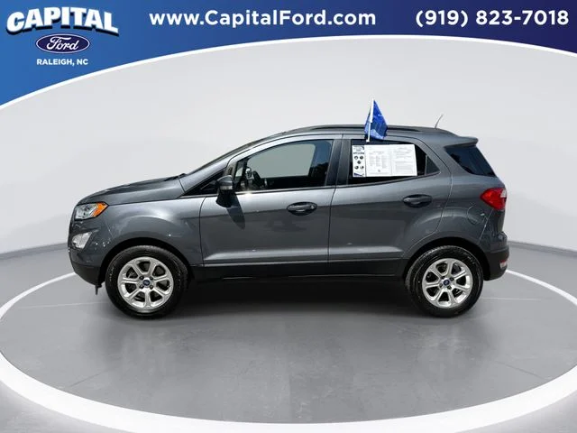 Used 2021  Ford SE image 5