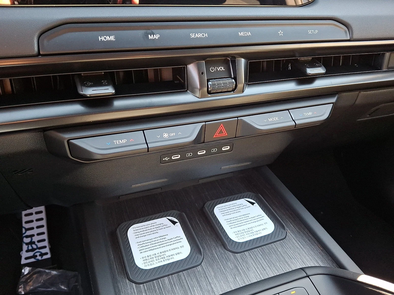 New 2027 White Kia X-Line SX Prestige image 16
