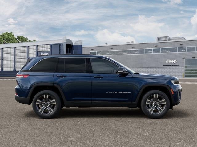 New 2027 Fathom Blue Pearl-Coat Paint Jeep Limited image 12