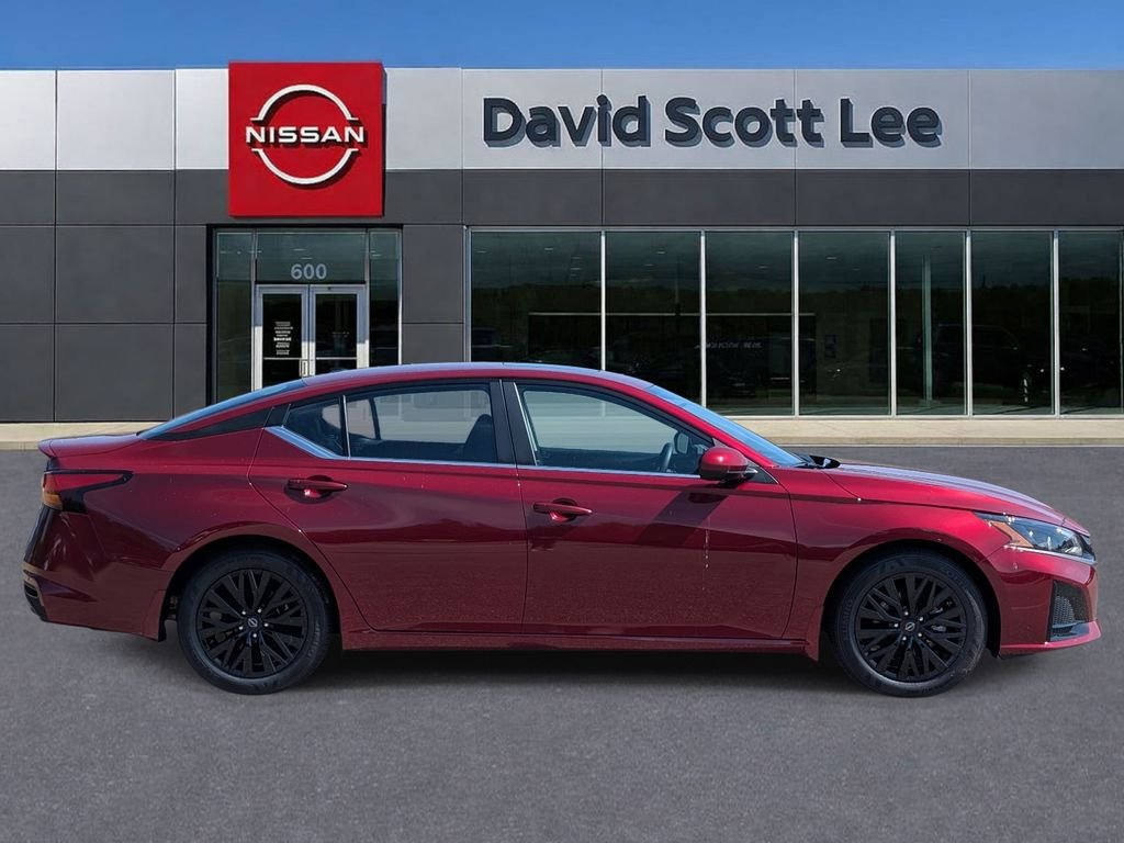 New 2026 Scarlet Ember Tintcoat Nissan SV Special Edition image 31