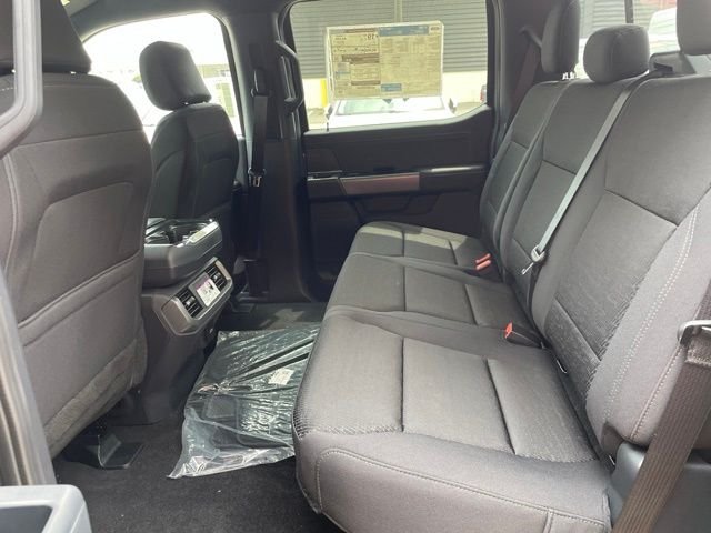 New 2026 Carbonized Gray Metallic Ford XLT image 51