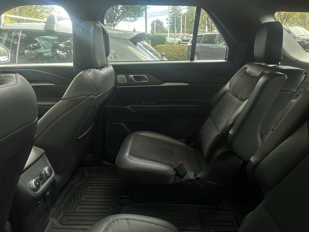 Used 2026 White Metallic Ford ST image 6