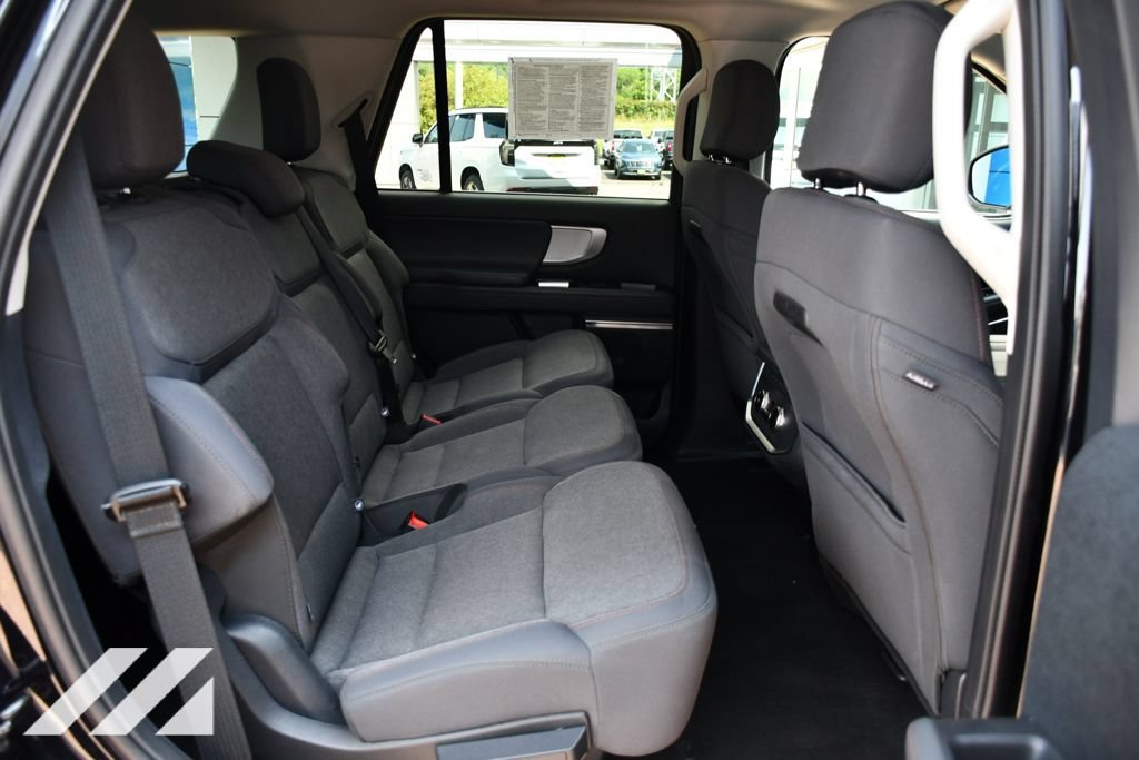 2025 Ford Expedition Active - Photo 28